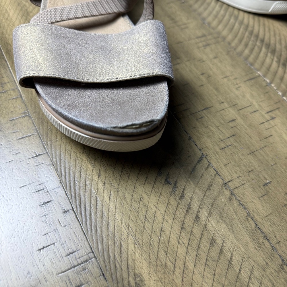Eileen Fisher Star‎ Metallic Wedge Sandals Womens Size 11 Elastic Straps - Picture 6 of 7